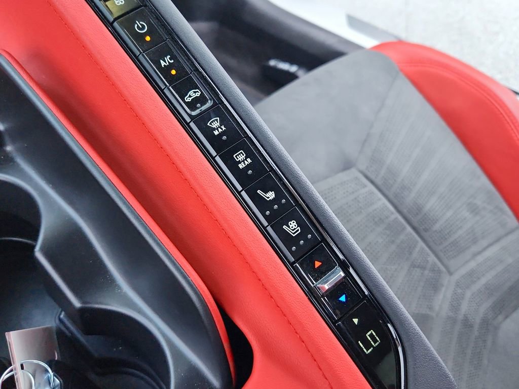 Used 2024 Chevrolet Corvette Z06 image 35