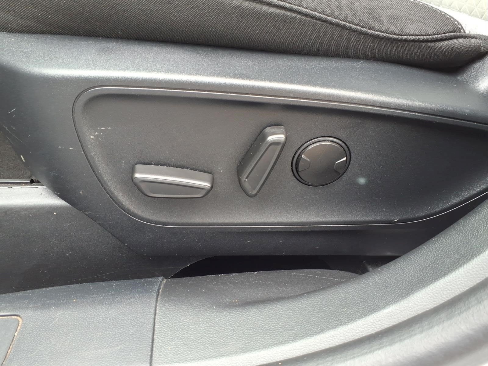 Used 2024 Ford Escape Active AWD/4WD image 24