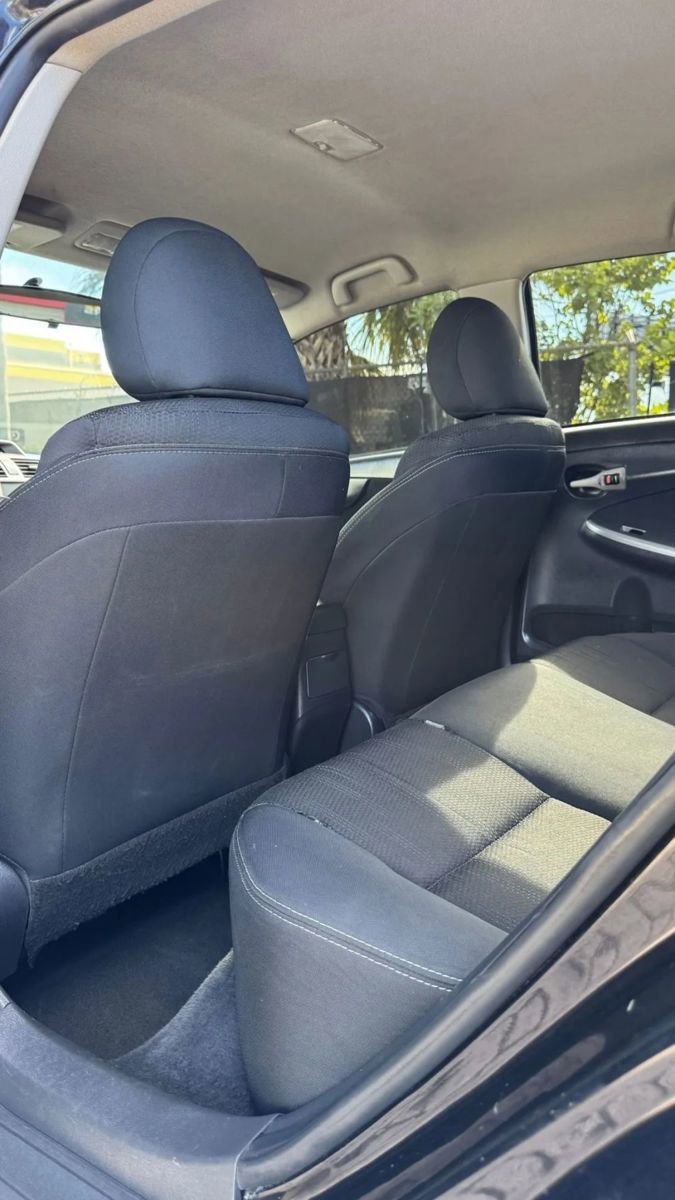 Used 2012 Toyota Corolla S image 14