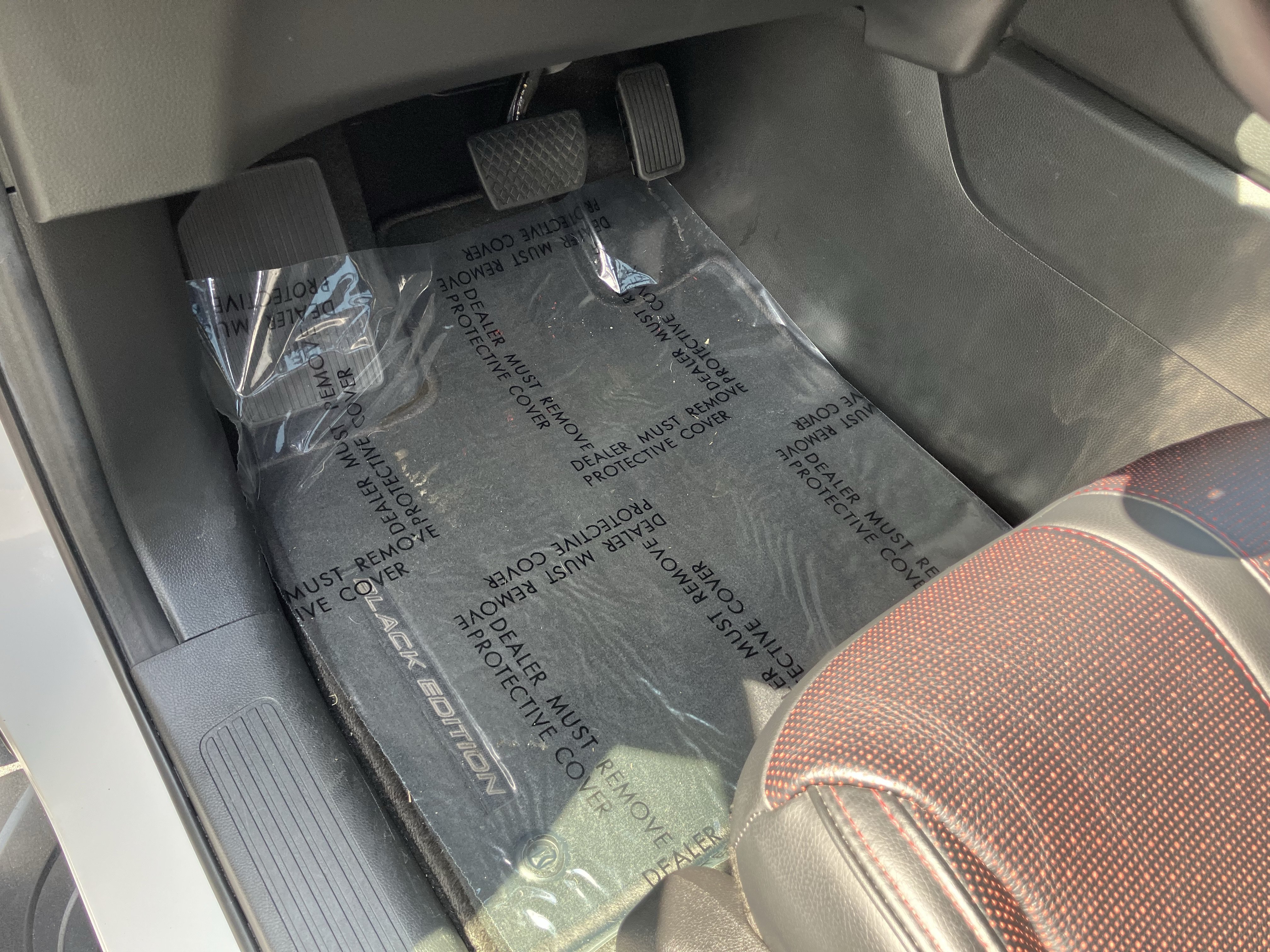 Certified 2025 Honda Pilot Black Edition image 18