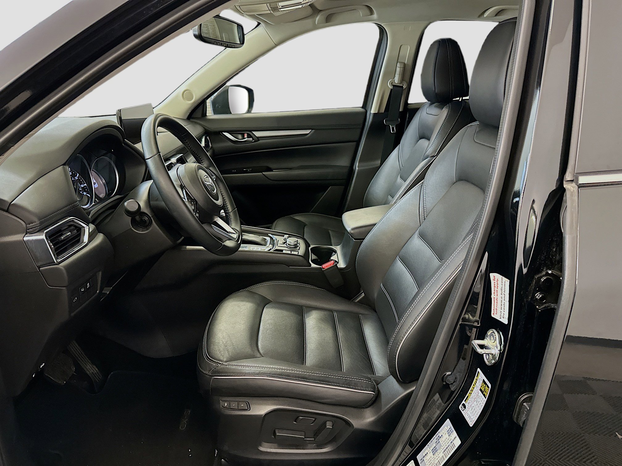 Used 2025 MAZDA CX-5 AWD 2.5 S w/ Preferred Package image 13