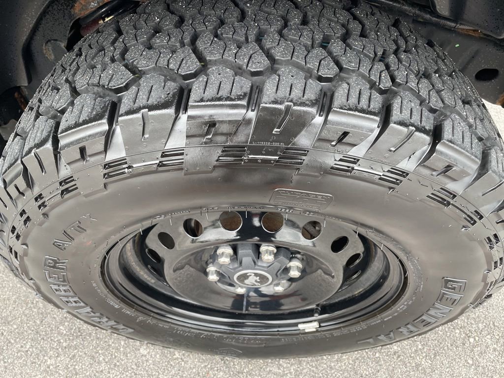 Used 2022 Ford Bronco Black Diamond AWD/4WD image 30