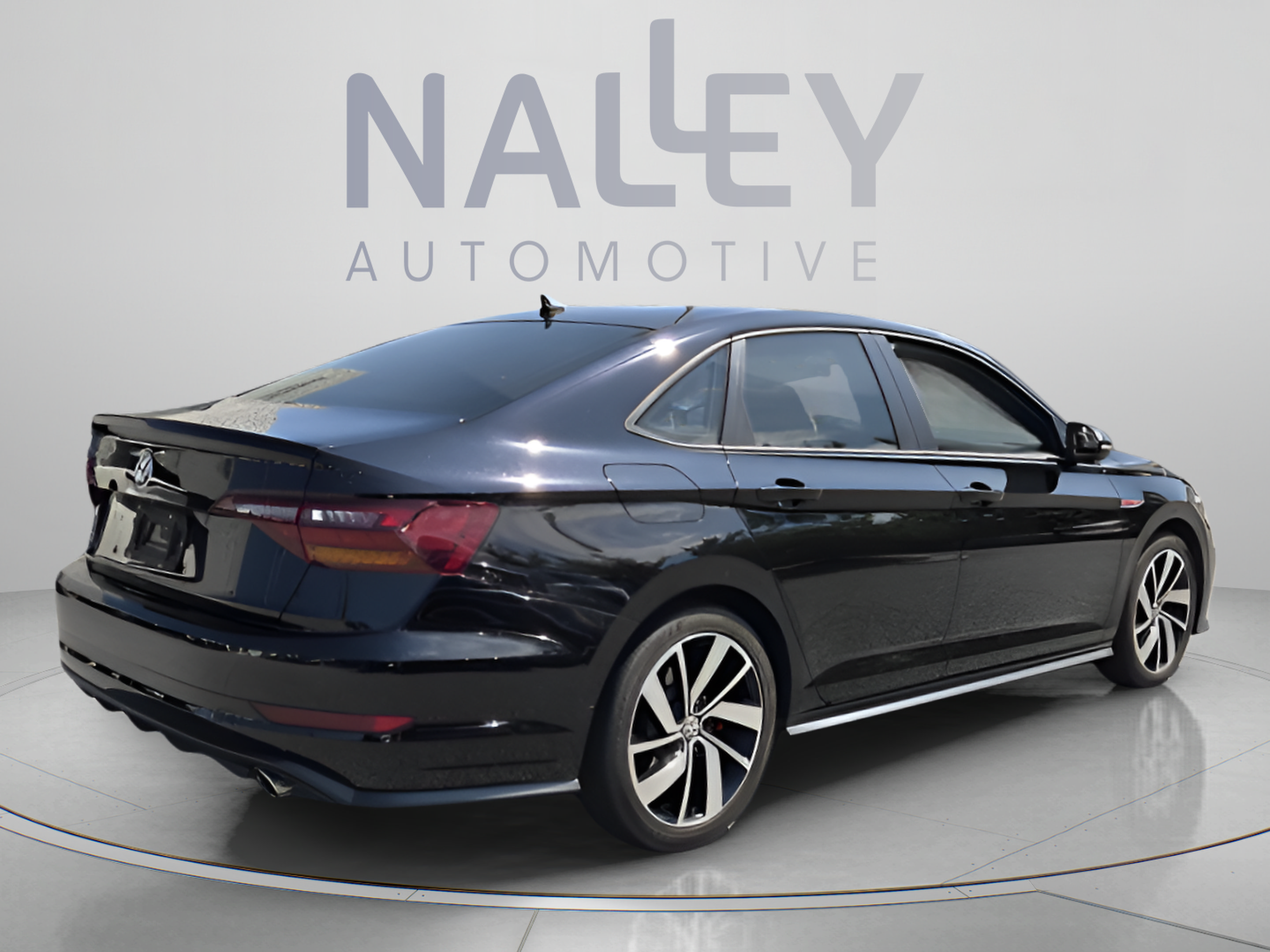 Used 2019 Volkswagen Jetta GLI FWD image 5