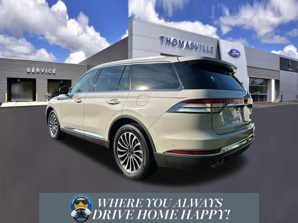 Certified 2022 Lincoln Aviator Reserve w/ Equipment Group 201A image 3