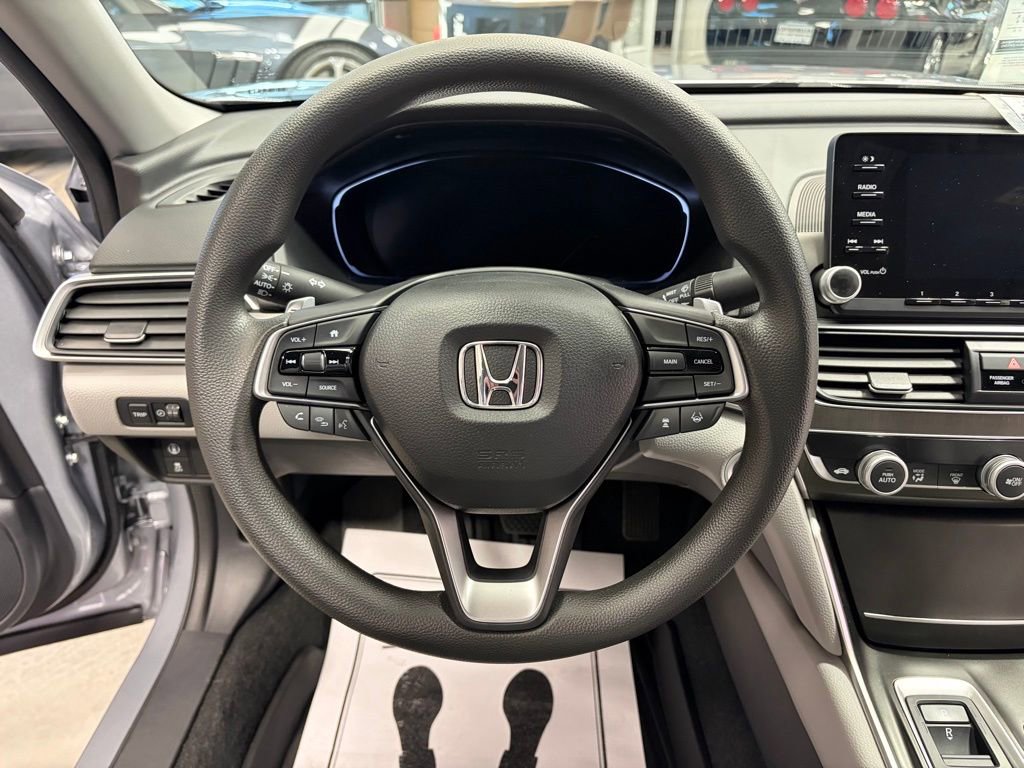 Used 2020 Honda Accord Hybrid image 10