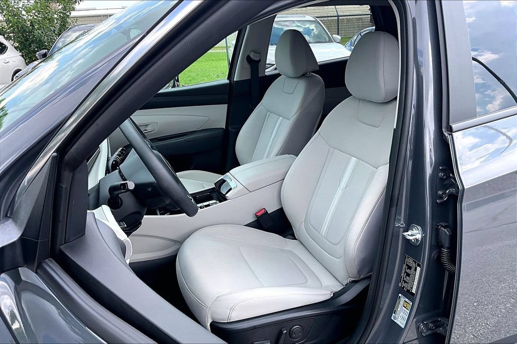 Used 2025 Hyundai Tucson SEL AWD/4WD image 36