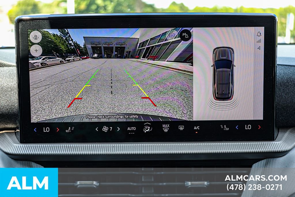 Used 2025 Ford Explorer Active image 32