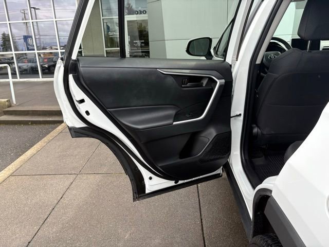 Used 2024 Toyota RAV4 LE image 12