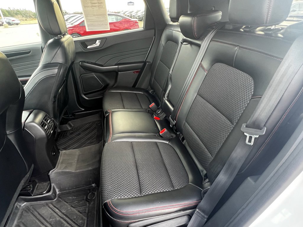 Used 2023 Ford Escape ST-Line image 10