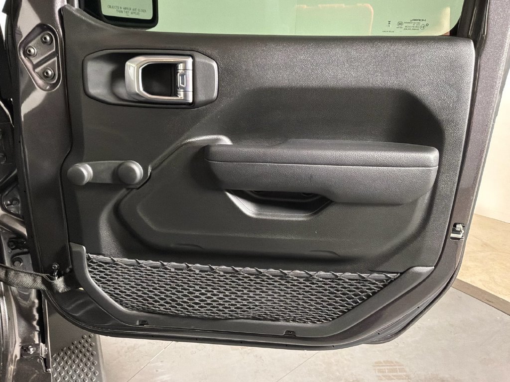 Certified 2024 Jeep Wrangler Sport AWD/4WD image 19