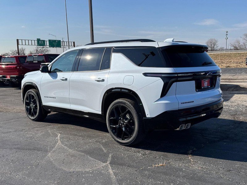 New 2026 Chevrolet Traverse RS w/ LPO, Floor Liner Package image 4