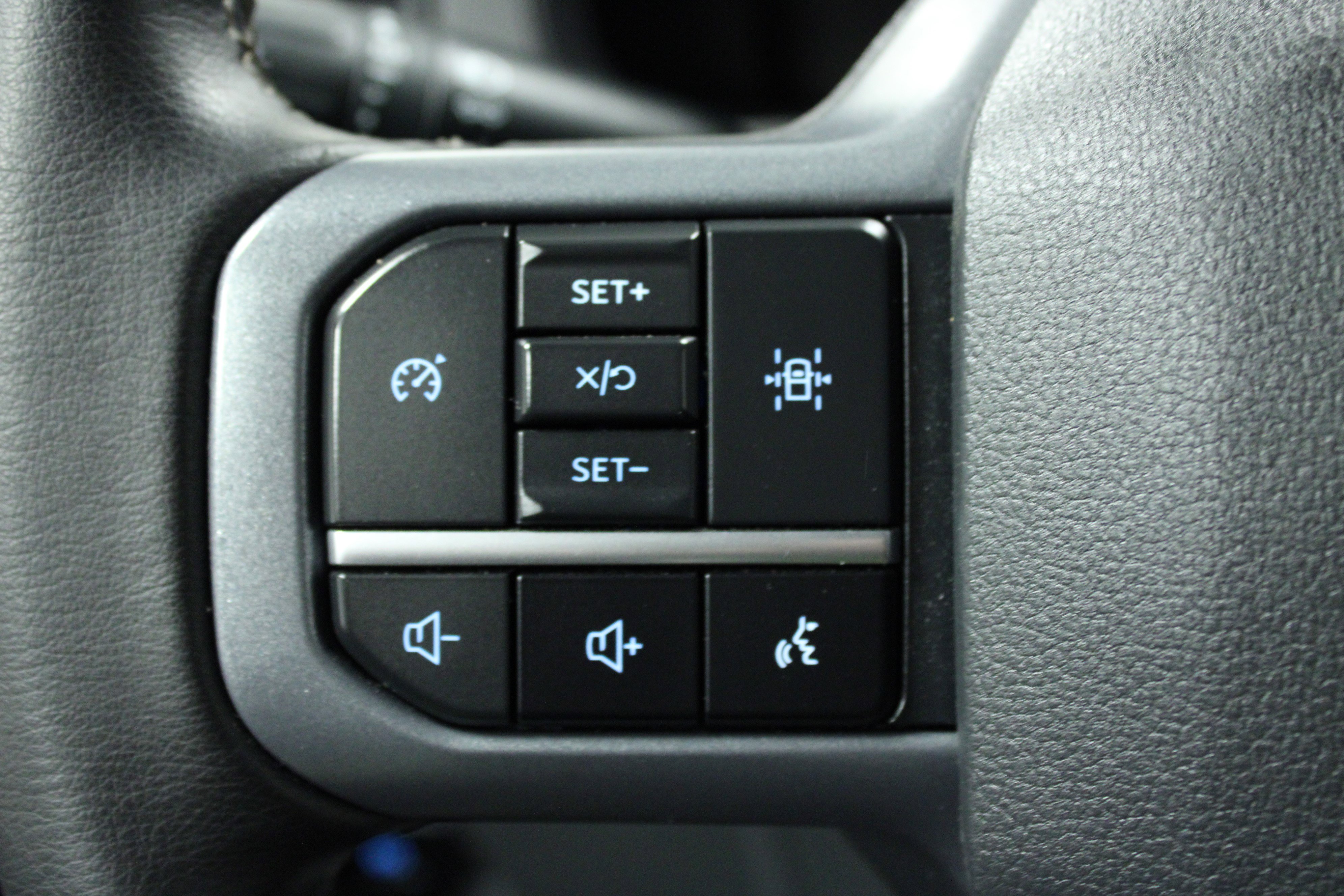 Used 2024 Ford F150 XLT w/ Mobile Office Package image 20