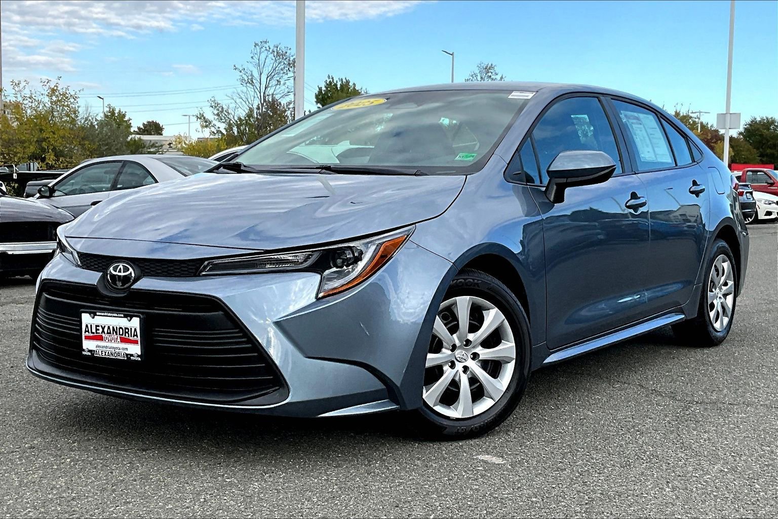Used 2025 Toyota Corolla LE