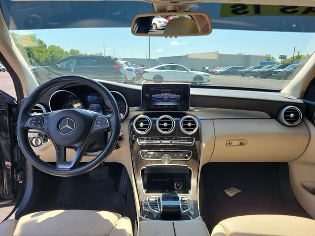 Used 2016 Mercedes-Benz C 300 4MATIC Sedan image 19