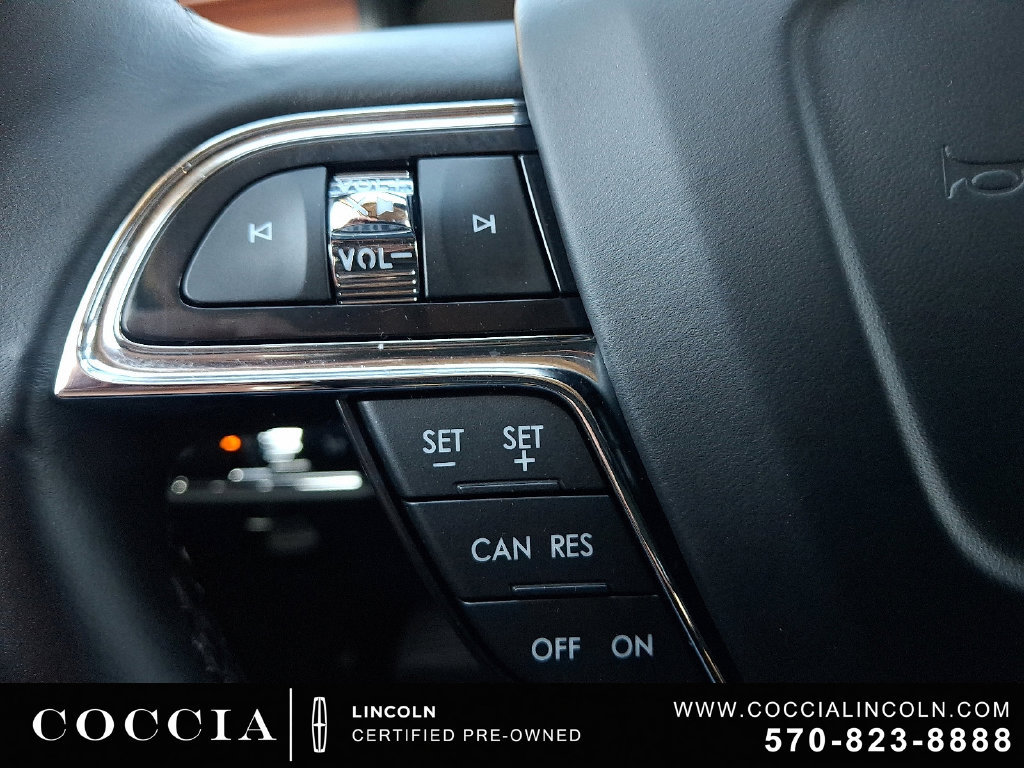 Used 2023 Lincoln Nautilus Reserve AWD/4WD image 22
