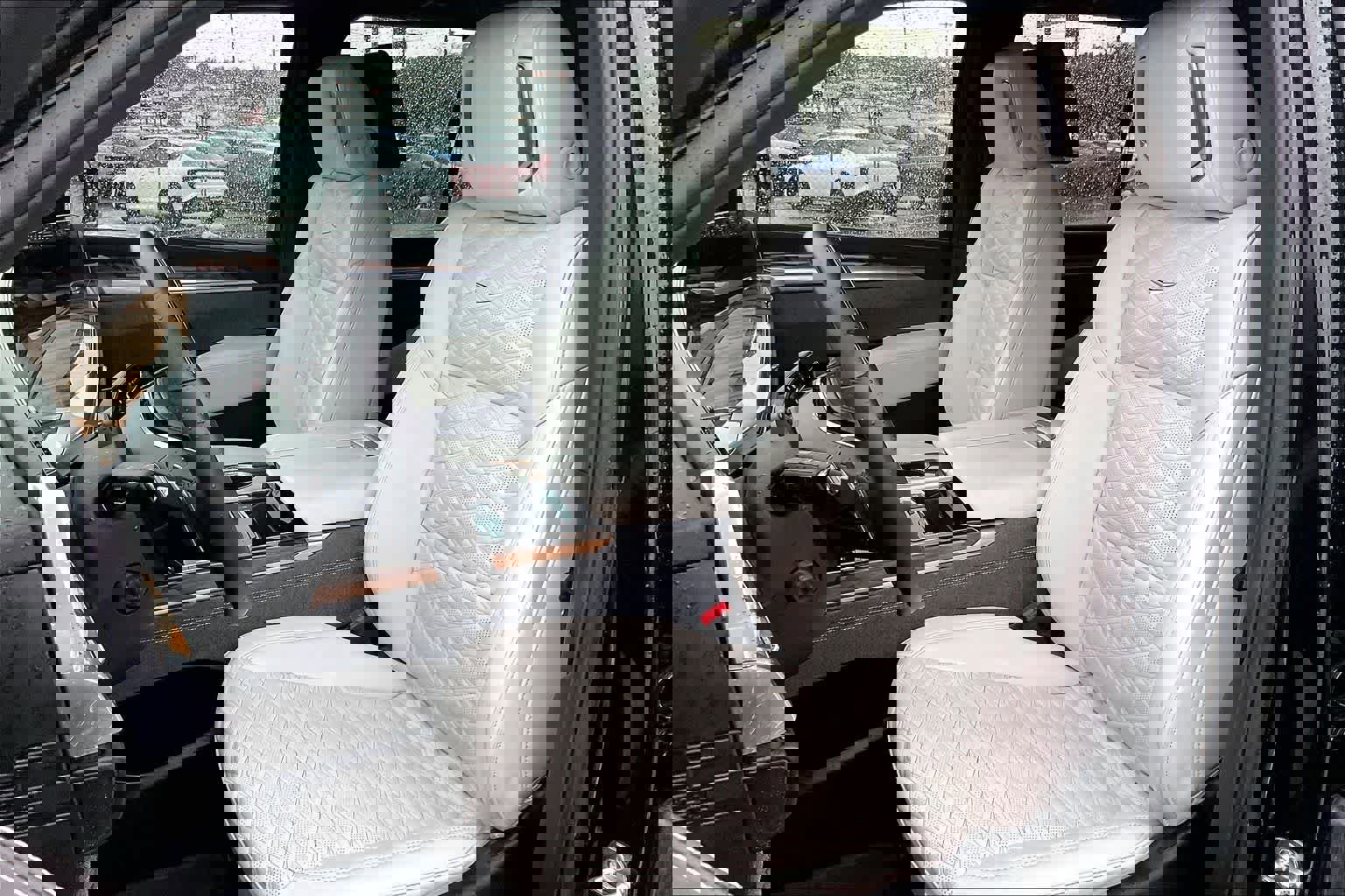 Used 2025 Cadillac Escalade Sport Platinum image 11