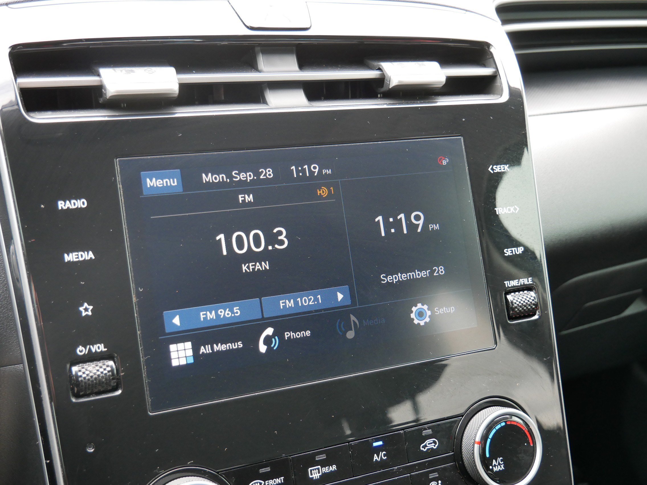Certified 2022 Hyundai Tucson SEL FWD image 21