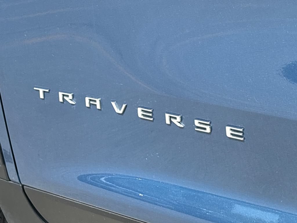 Used 2025 Chevrolet Traverse LT w/ Driver Confidence Package AWD/4WD image 36