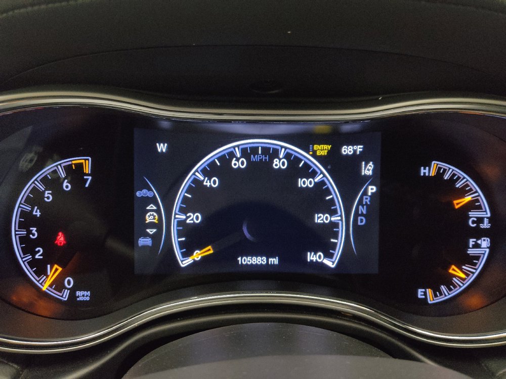 Used 2018 Jeep Grand Cherokee Summit AWD/4WD image 23