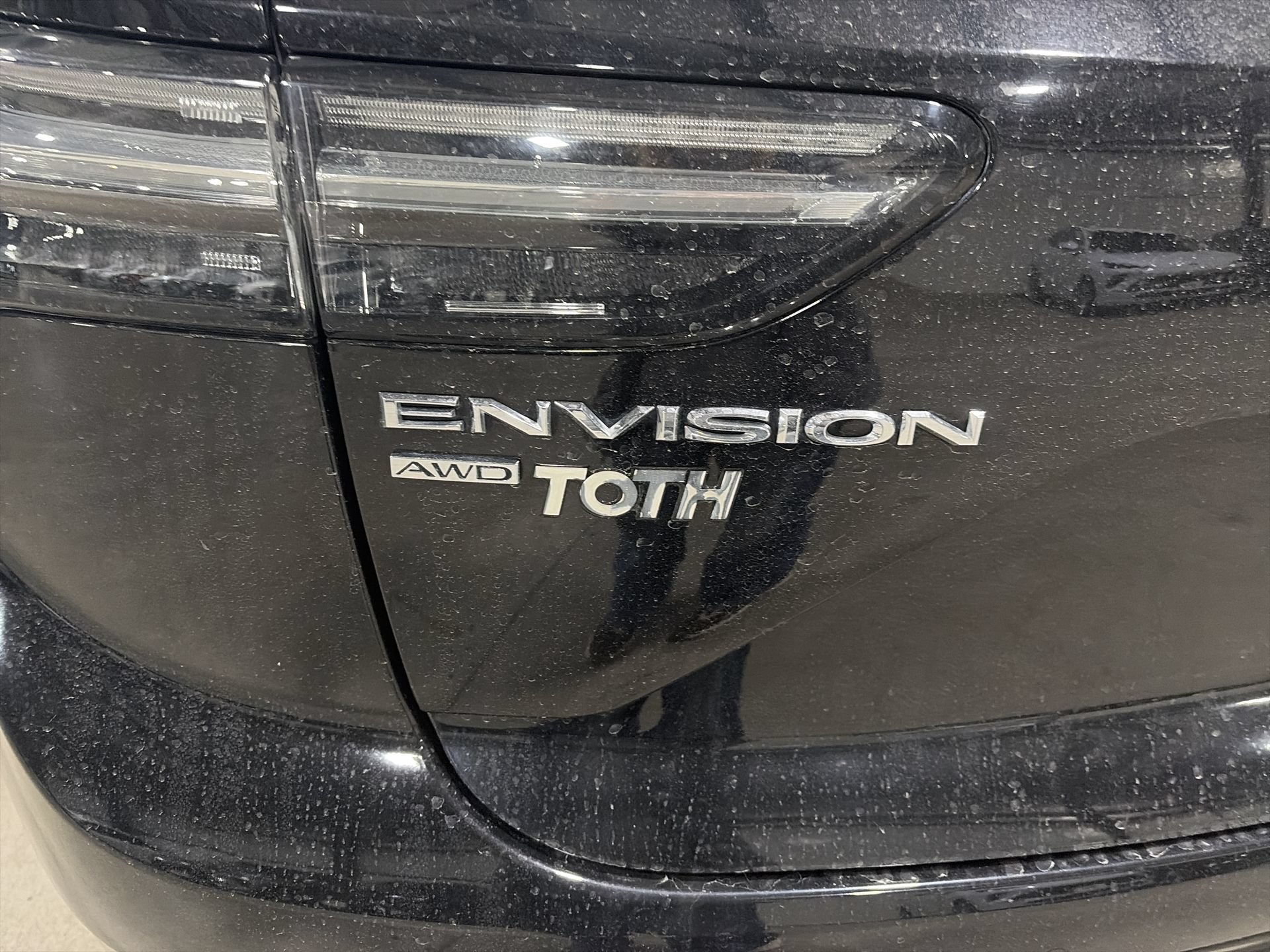 Used 2023 Buick Envision Avenir AWD/4WD image 34