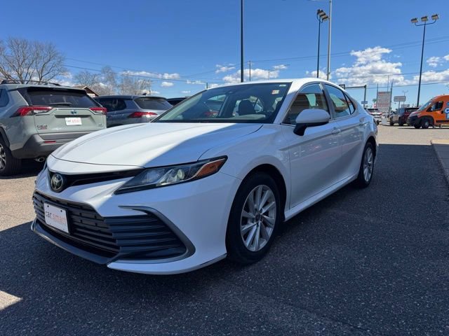 Used 2022 Toyota Camry LE AWD/4WD image 3