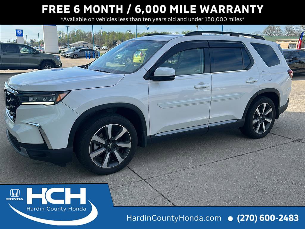 Certified 2025 Honda Pilot Touring image 1