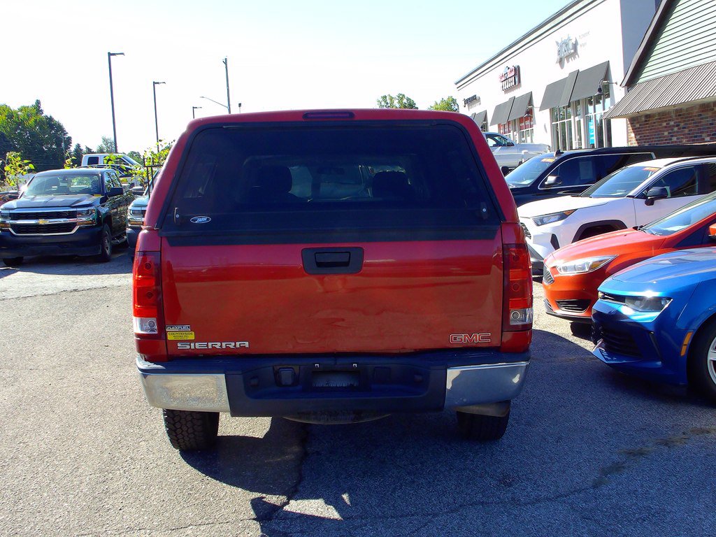 Used 2009 GMC Sierra 1500 W/T RWD image 3