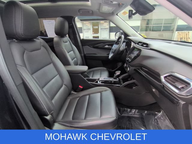 Certified 2021 Chevrolet TrailBlazer LT w/ Sun and Liftgate Package AWD/4WD image 29