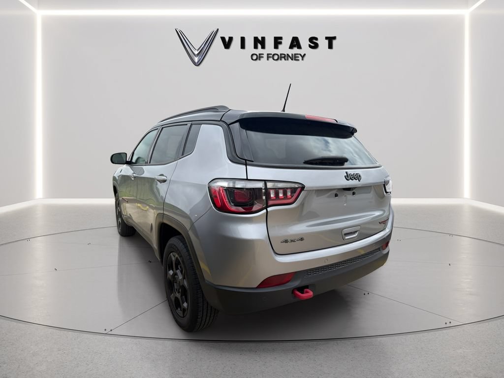 Used 2024 Jeep Compass Trailhawk AWD/4WD image 2