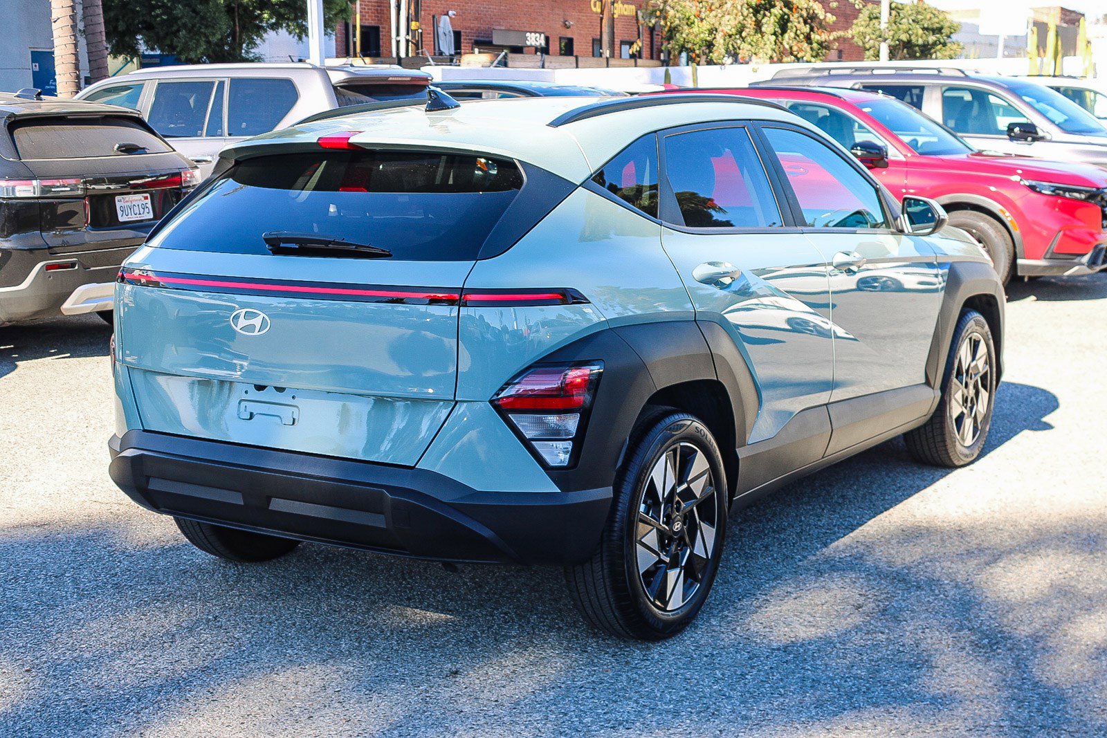 Used 2025 Hyundai Kona SEL image 9