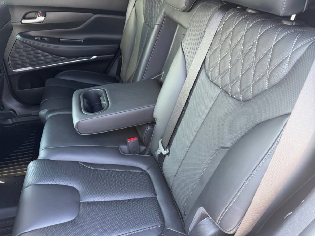 Used 2022 Hyundai Santa Fe Calligraphy FWD image 11
