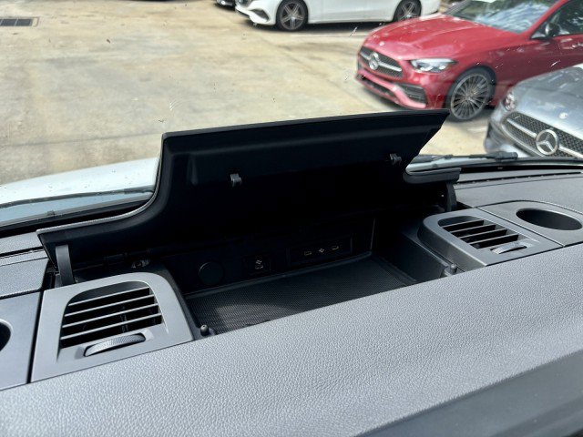 New 2026 Mercedes-Benz Sprinter 2500 image 18