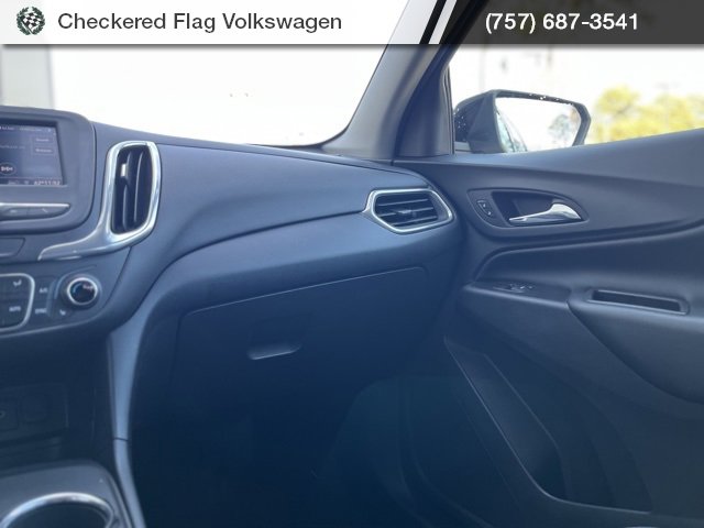 Used 2020 Chevrolet Equinox LT w/ Midnight Edition image 31