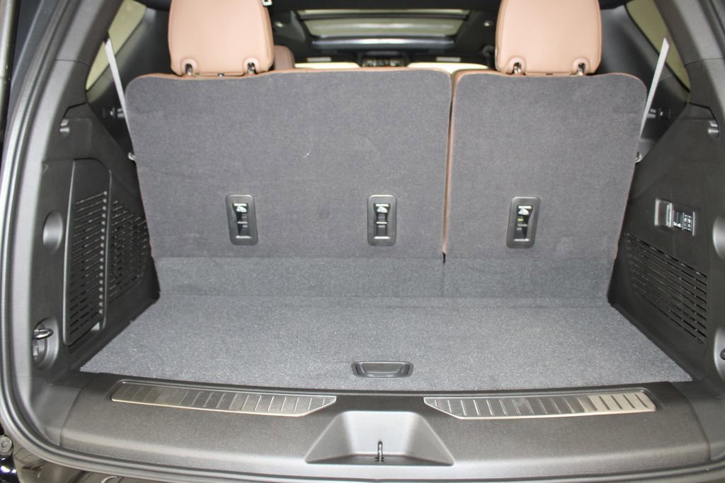 New 2026 Chevrolet Tahoe High Country image 33