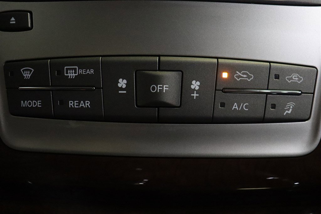 Used 2019 INFINITI QX80 Luxe image 29