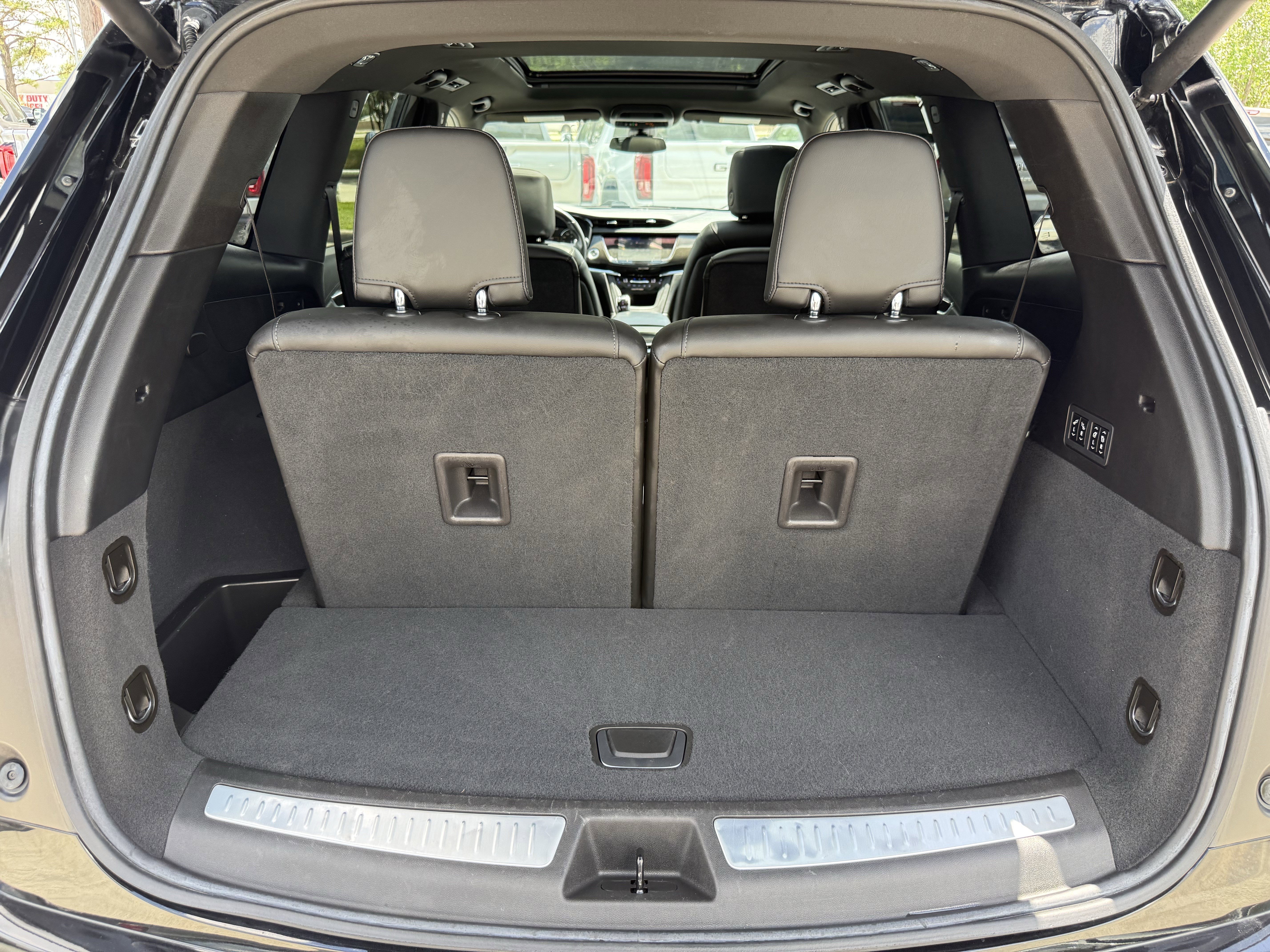 Used 2023 Cadillac XT6 Sport AWD/4WD image 33