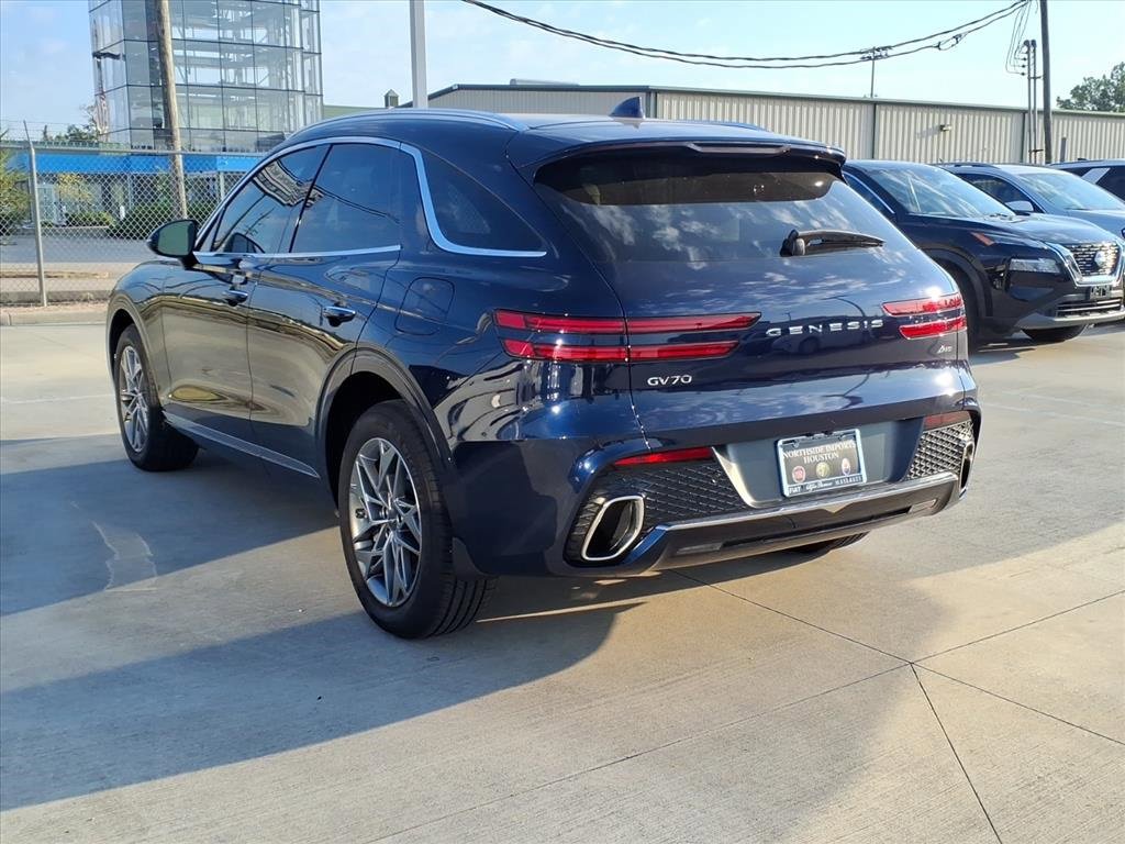Used 2024 Genesis GV70 2.5T w/ Select Package image 13