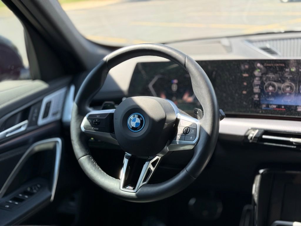 Used 2023 BMW X1 xDrive28i w/ Premium Package image 13