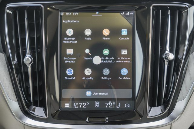 New 2026 Volvo V60 B5 Cross Country Plus w/ Protection Package Premier image 21