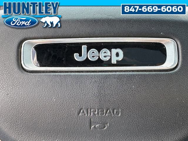 Used 2022 Jeep Grand Cherokee L Summit w/ Advanced Protech Group IV image 39