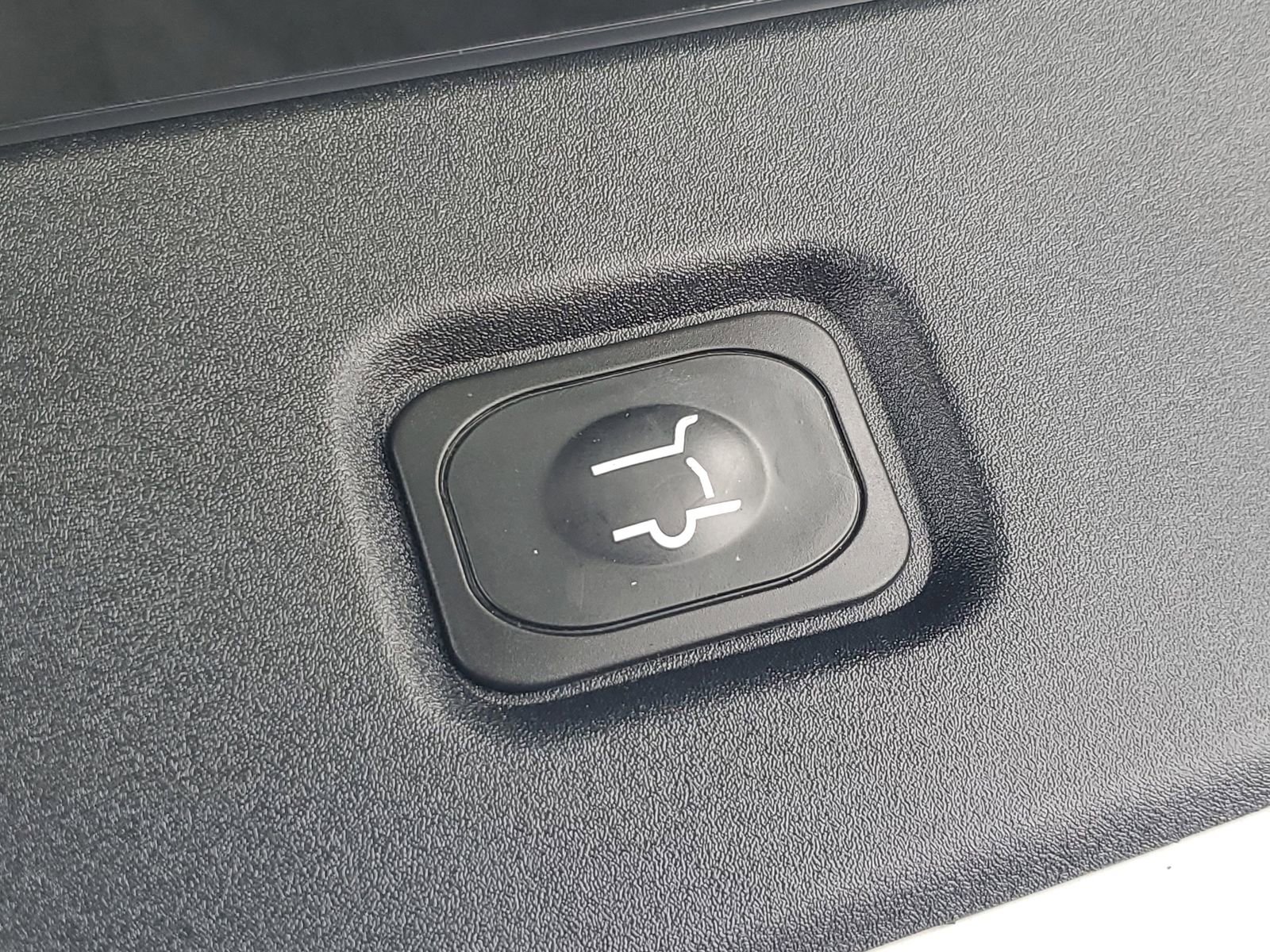 Certified 2025 Ford Expedition Max Platinum image 9