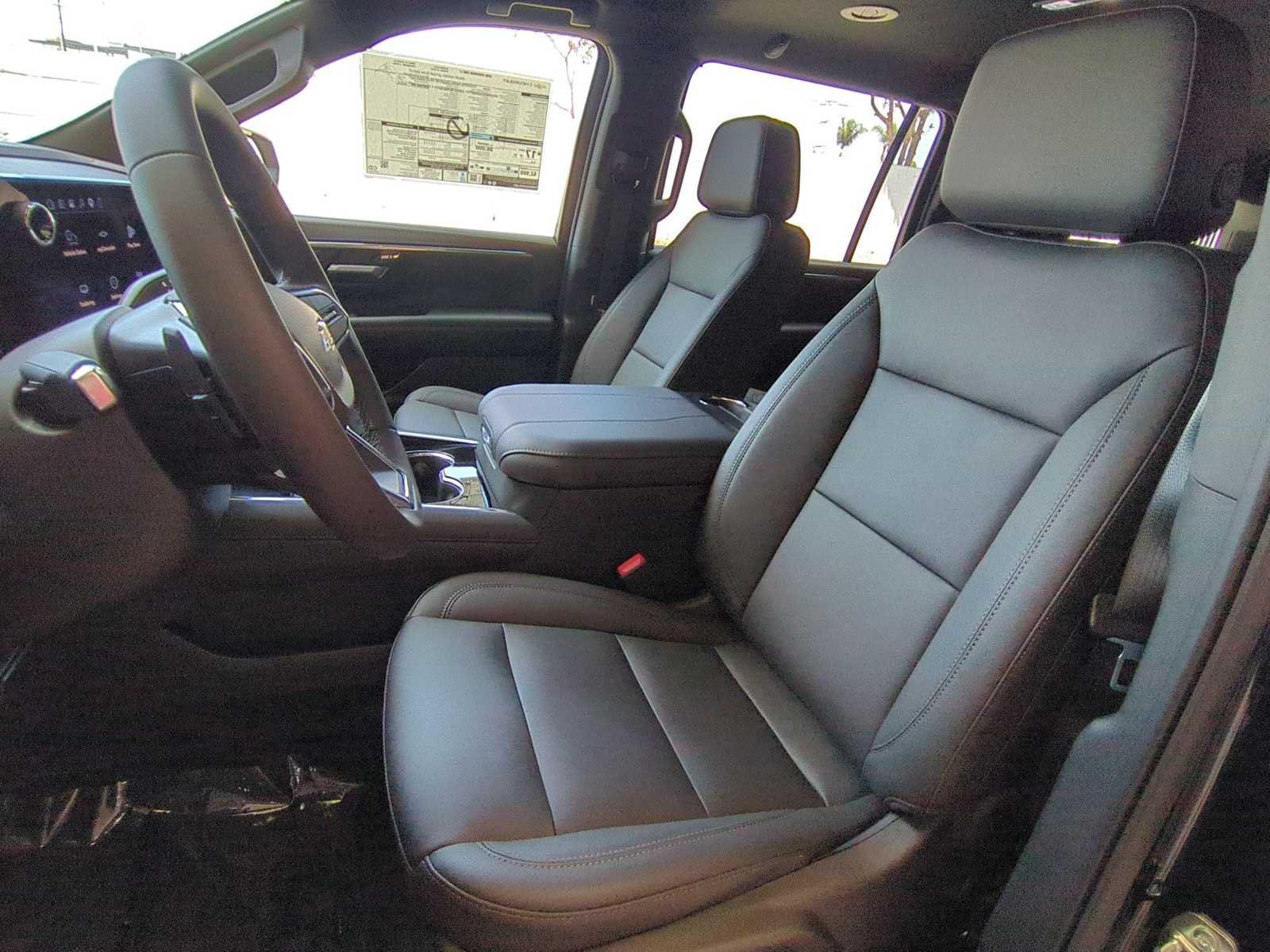 New 2026 Chevrolet Suburban LT RWD image 23