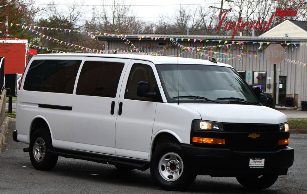Used 2022 Chevrolet Express 3500 LS image 1