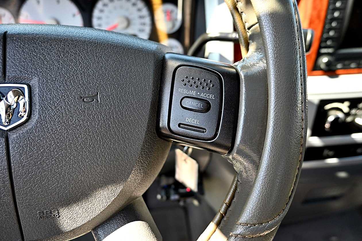 Used 2007 Dodge Ram 3500 Truck Laramie AWD/4WD image 20