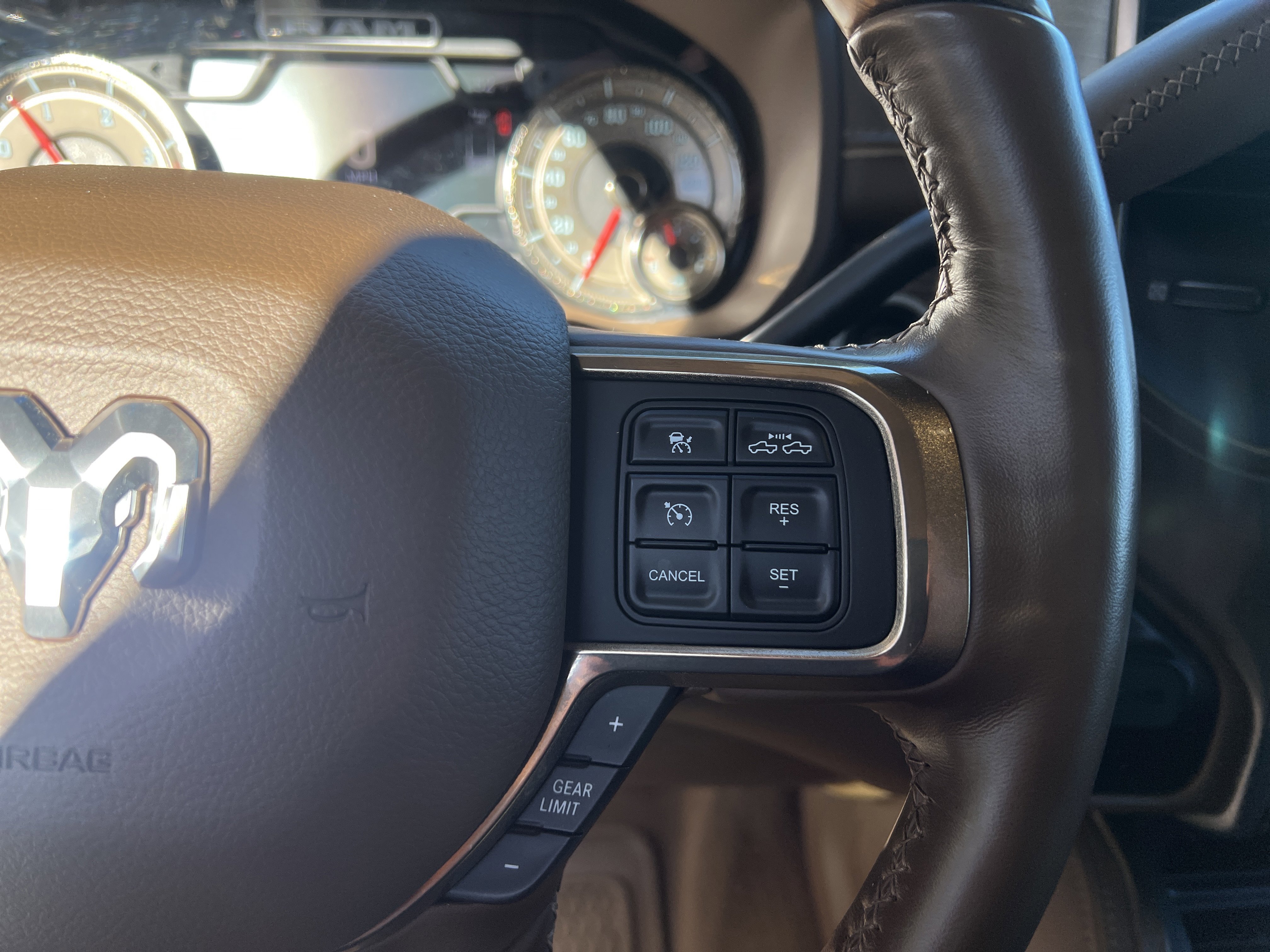 Used 2021 RAM 2500 Limited image 20