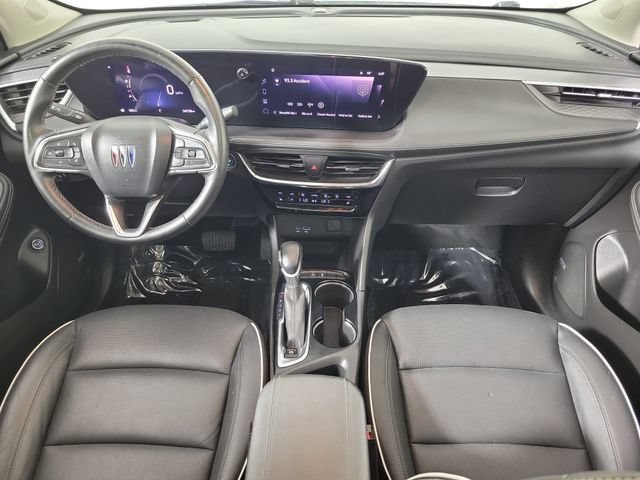 Used 2025 Buick Encore GX Avenir w/ Avenir Convenience Package FWD image 16