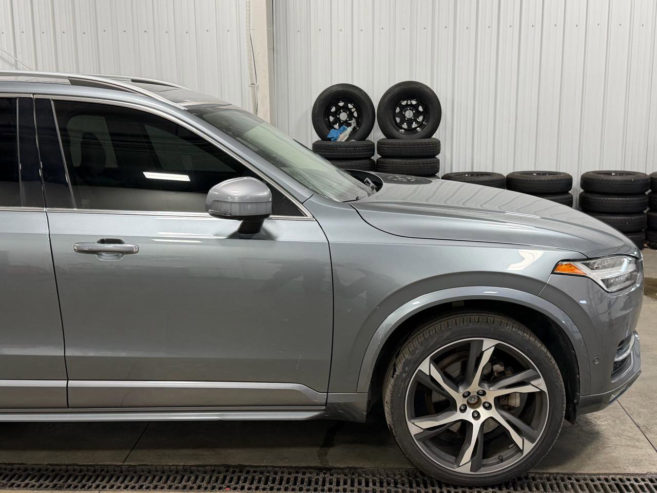 Used 2018 Volvo XC90 T6 Momentum w/ Convenience Package image 20