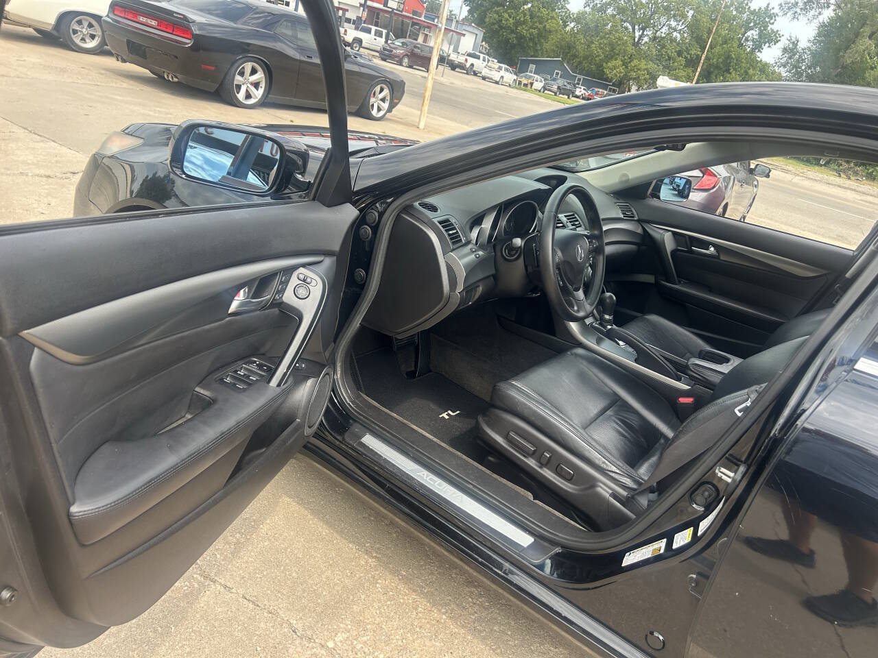 Used 2012 Acura TL w/ Technology Package FWD image 10