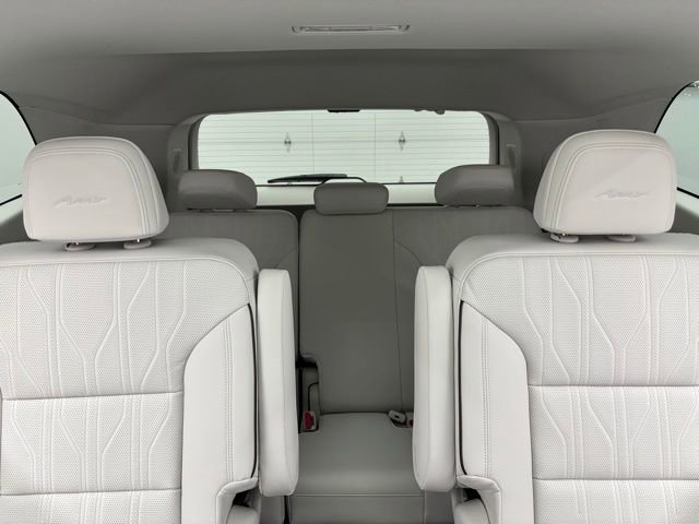 New 2026 Buick Enclave Avenir image 42