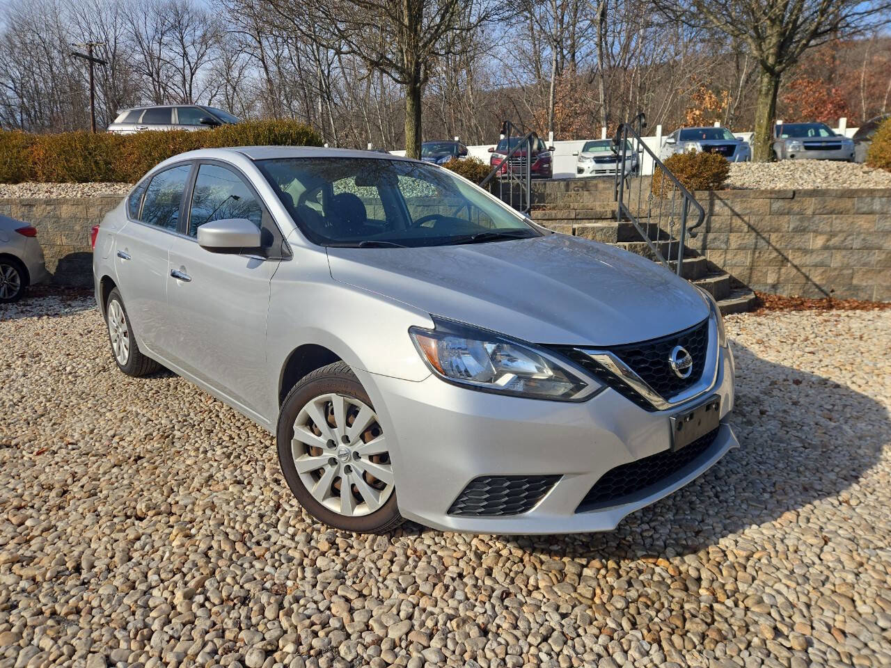 Used 2016 Nissan Sentra S image 25